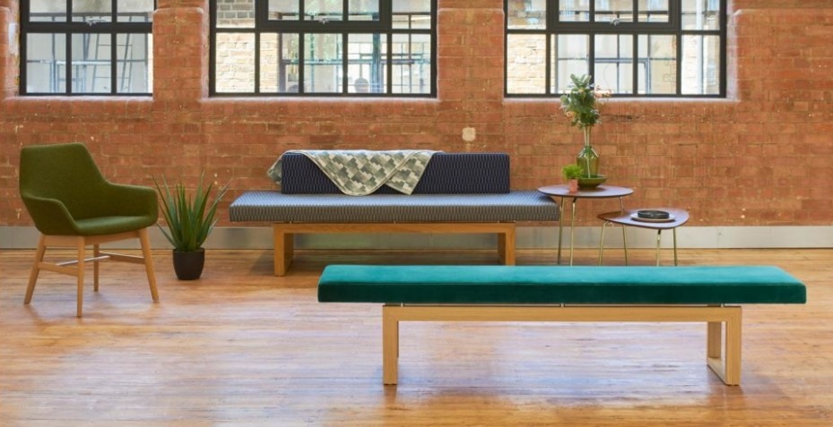 Un espace comme à la maison au sein de votre bureau c'est enfin possible grâce à notre mobilier d'attente et de détente design RENDEZ VOUS